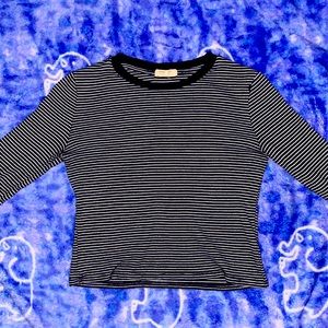 Urban outfitters long sleeve crop top - size s
